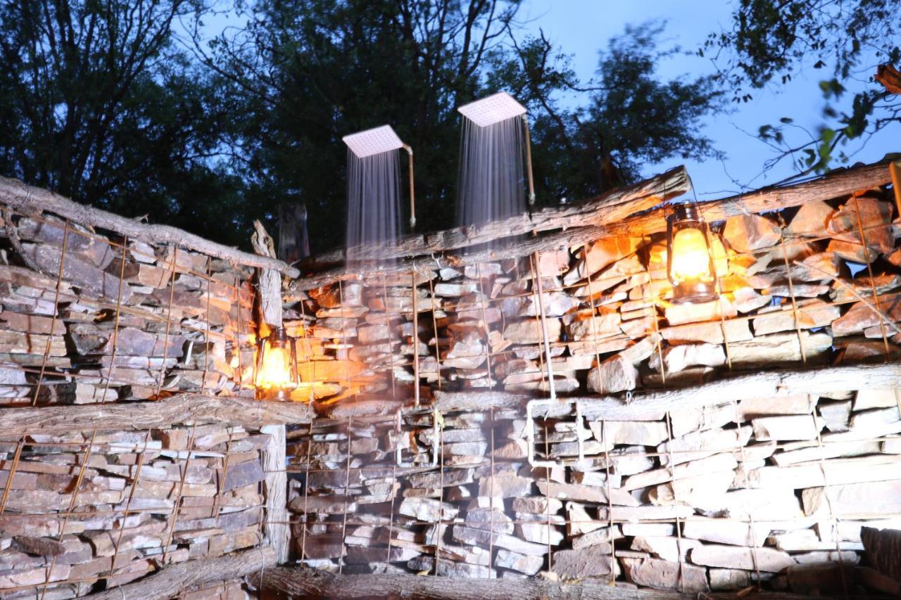 Sable Creek Safari Lodge Цанін Екстер'єр фото