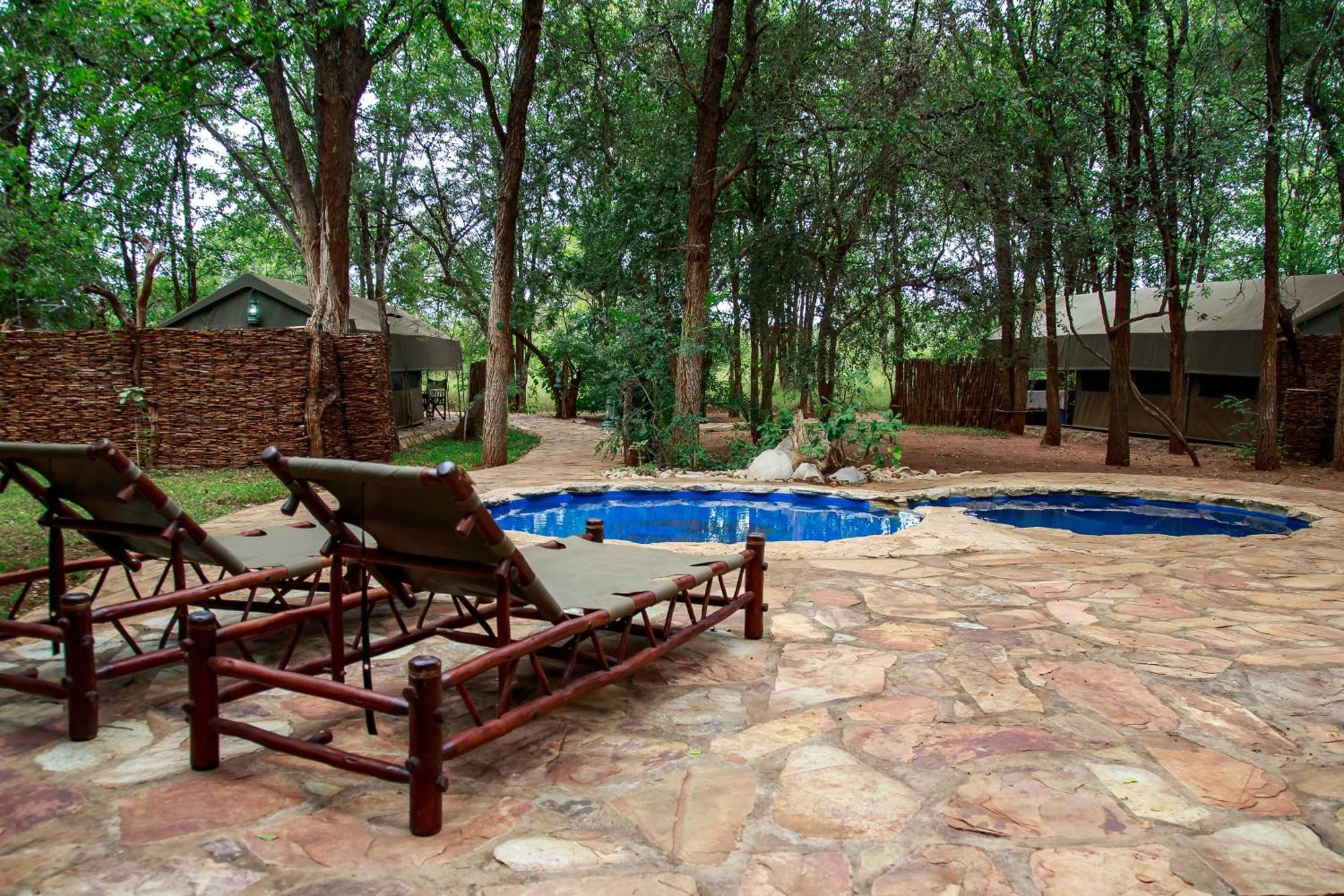 Sable Creek Safari Lodge Цанін Екстер'єр фото